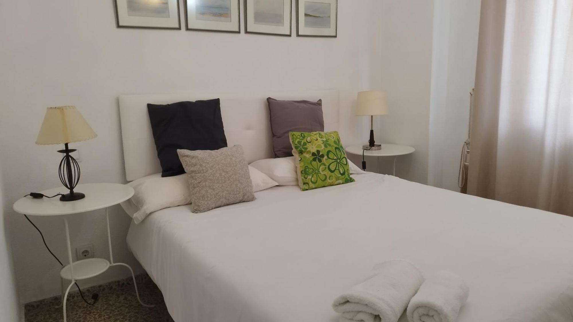 Urbion Home Sevilla Exterior foto